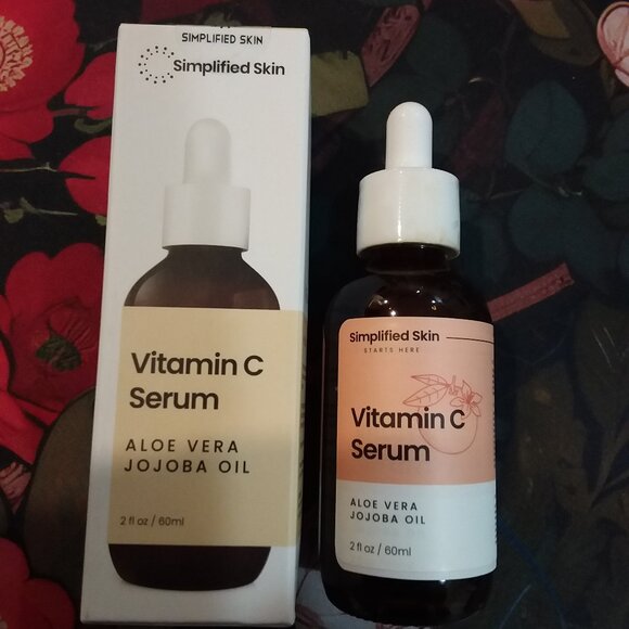 Simplified Skin Vitamin C Serum with Aloe Vera and Jojoba Oil - Picture 1 of 2